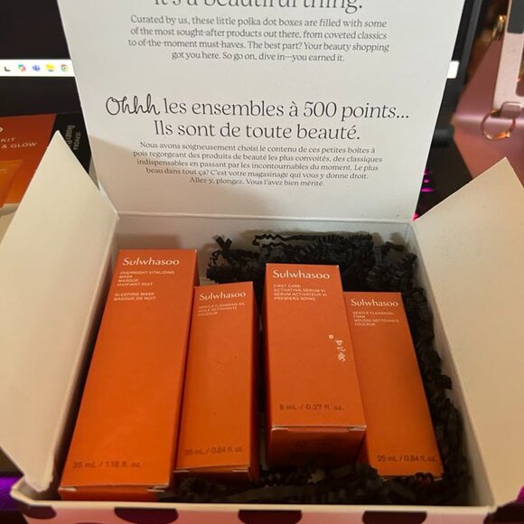 Sulwhasoo Plump & Glow Starter Kit - Picture 3 of 3